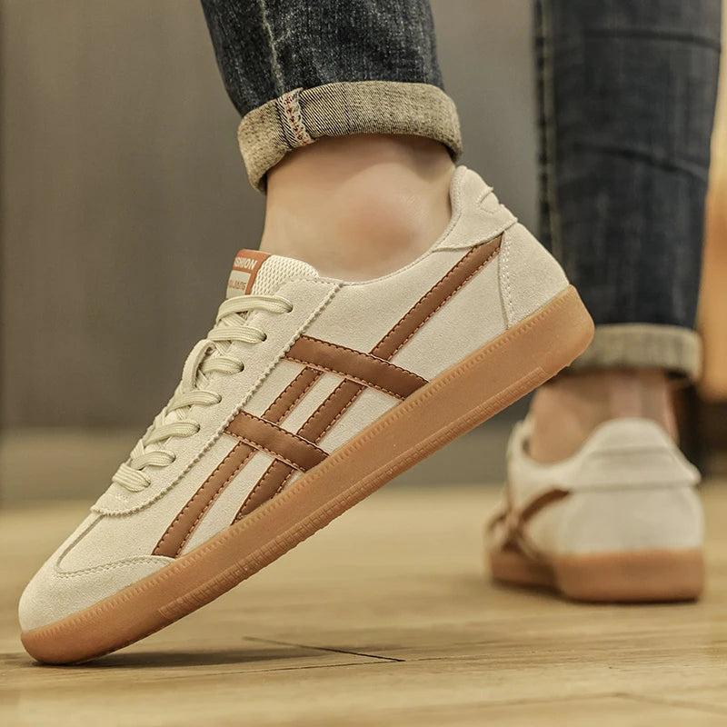 TÊNIS DE COURO MASCULINO MODA RETRÔ E CONFORTÁVEL