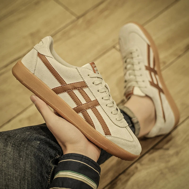 TÊNIS DE COURO MASCULINO MODA RETRÔ E CONFORTÁVEL